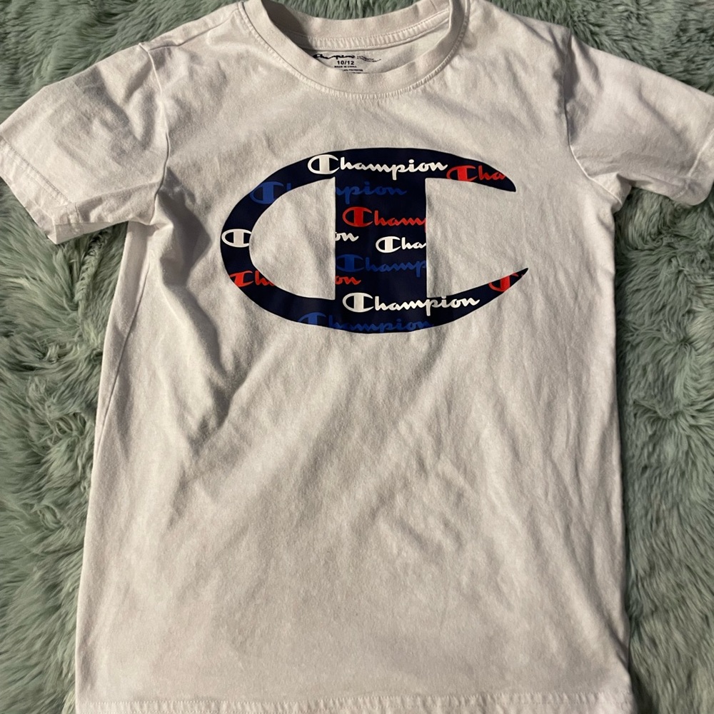 White boys champion shirt